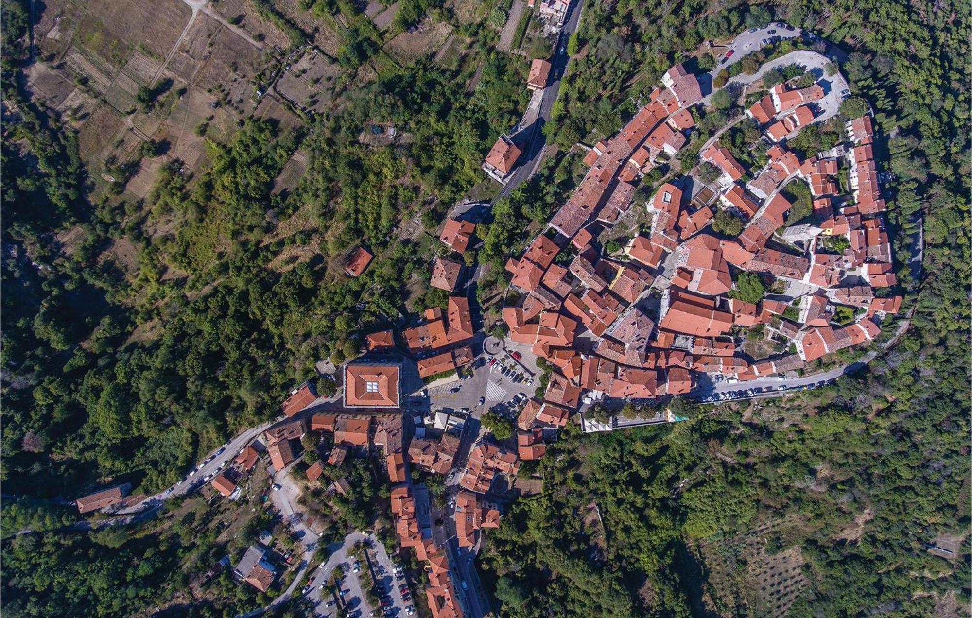 Amazing Apartment In Labin With House Sea View Exteriör bild